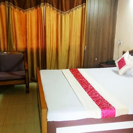 Royal View Hotel Shimla Luaran gambar